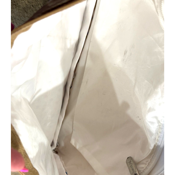 LeSportsac Crossbody Bag Polka Dots 2 Main Zip Compartments 3 Outer Zip Pockets - Picture 8 of 9